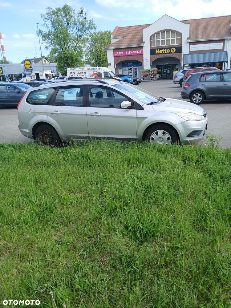 Ford Focus 1.6 TDCi DPF Trend - 4