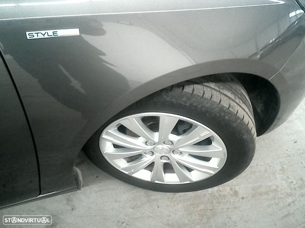 Peugeot 308 SW 1.5 BlueHDi Style - 5