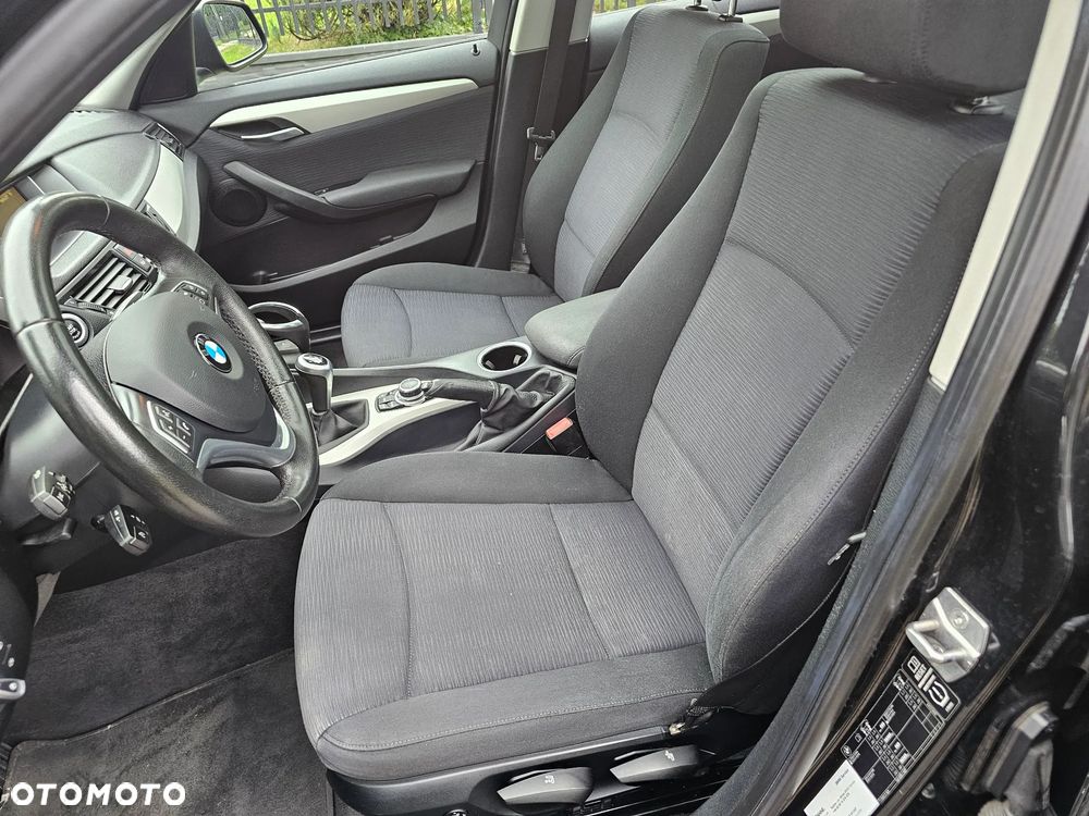 BMW X1 sDrive20d Sport Line - 9