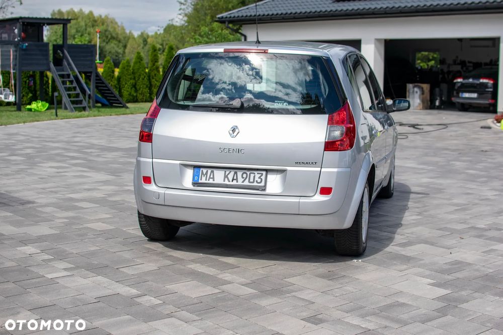 Renault Scenic - 15