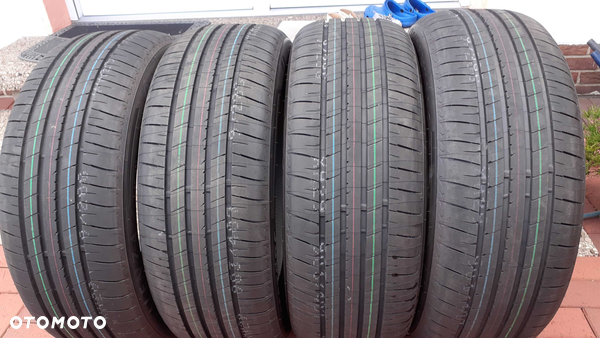 Nowe opony Kl. Premium 4x BRIDGESTONE 235/50R20 100W,  10.2022r.