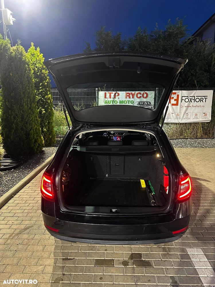 Skoda Octavia 1.6 TDI DSG Style - 18