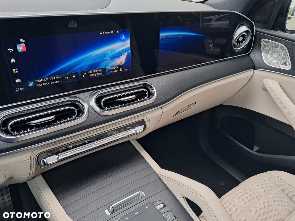 Mercedes-Benz GLE - 38