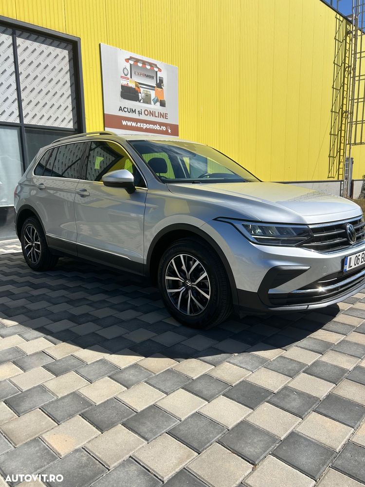 Volkswagen Tiguan - 10