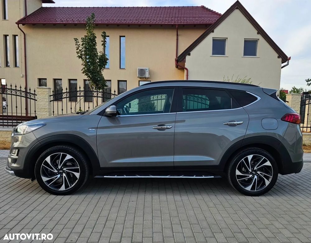 Hyundai Tucson 2.0 CRDI 4WD Automatik Premium - 5