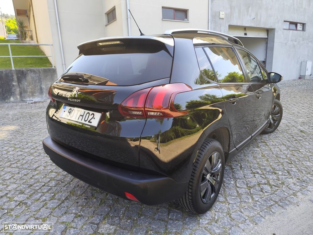 Peugeot 2008 1.6 BlueHDi Style - 9
