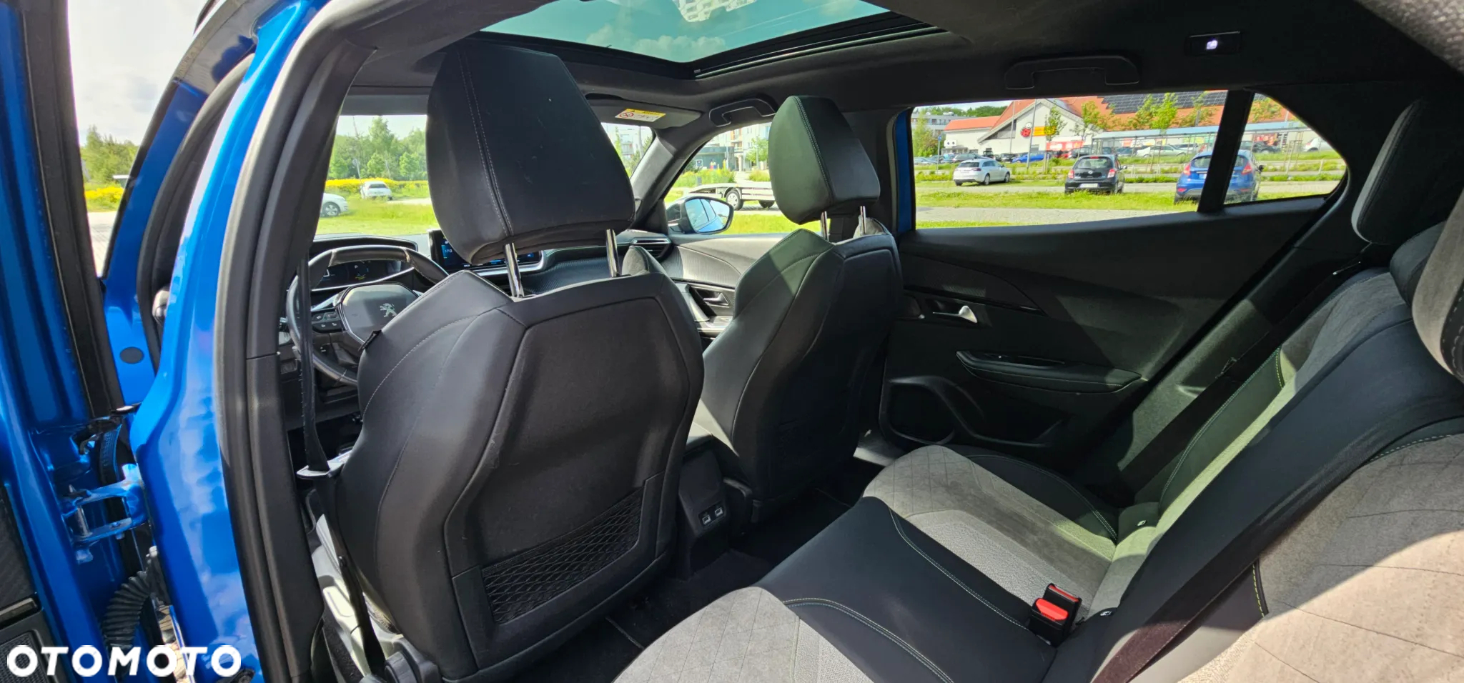 Peugeot 2008 e-2008 GT - 13