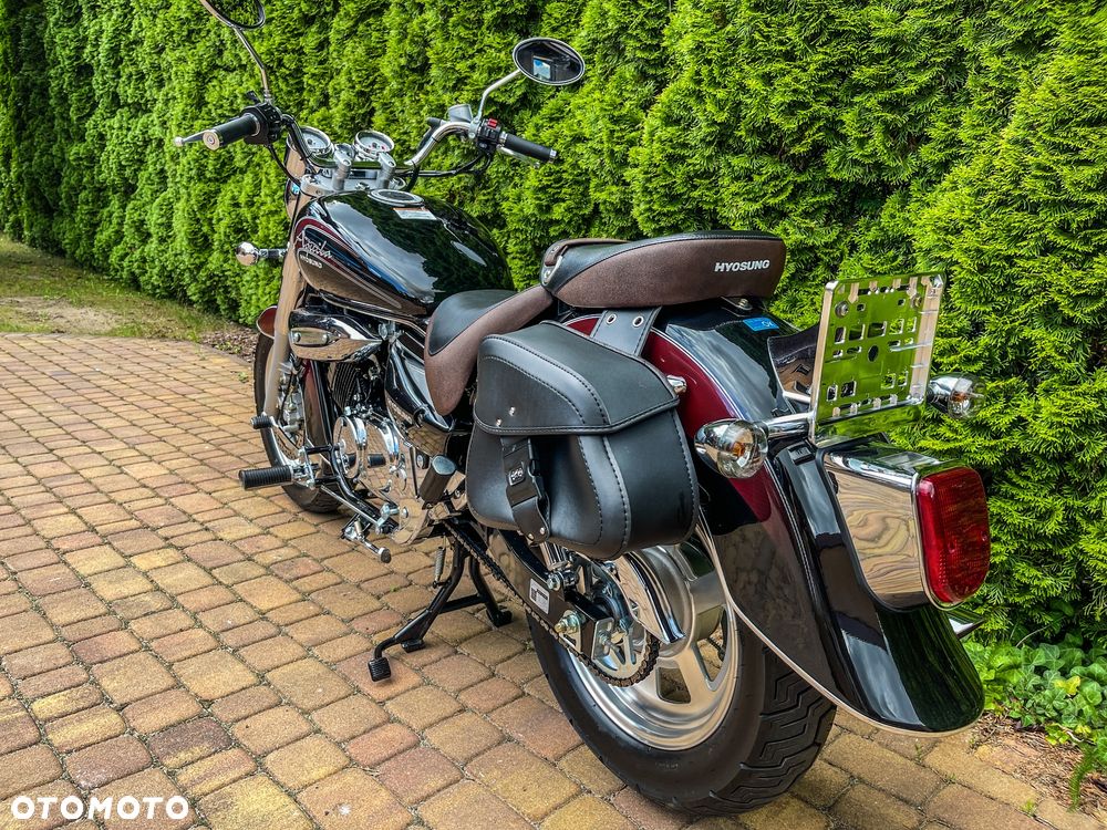 Hyosung GV - 16
