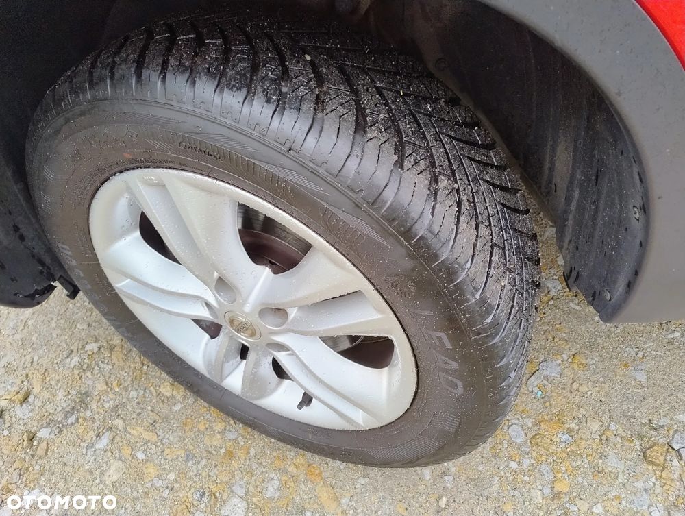 Nissan Qashqai 1.6 visia - 23