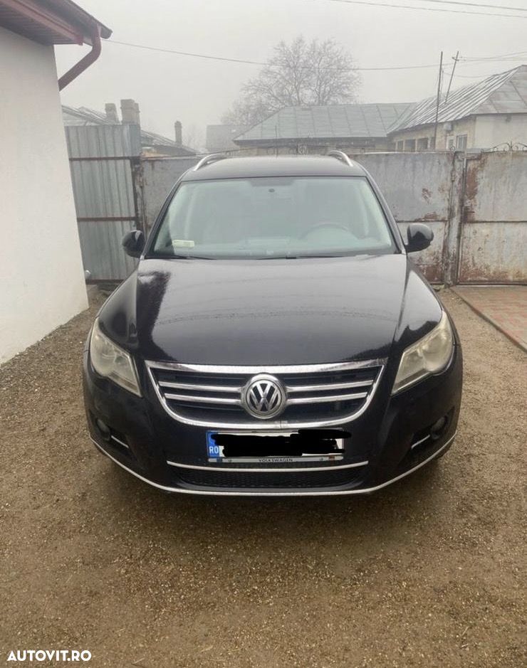 Volkswagen Tiguan - 3