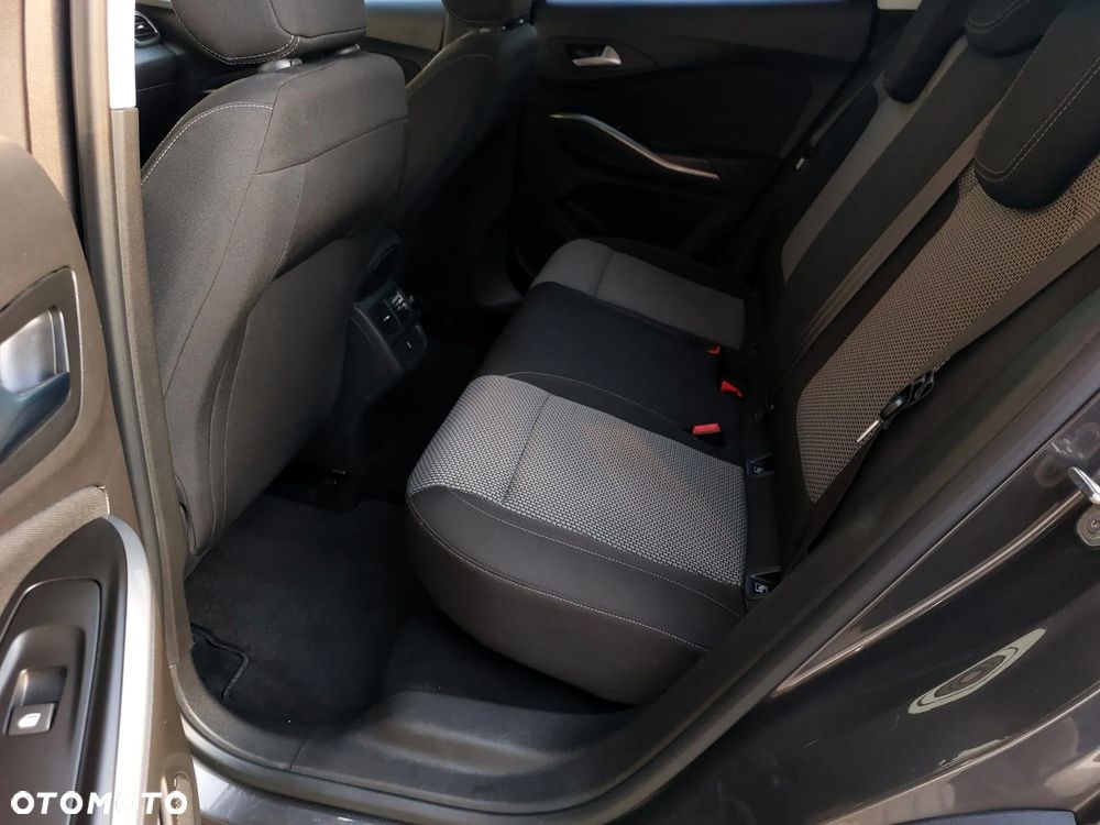 Opel Grandland X - 26