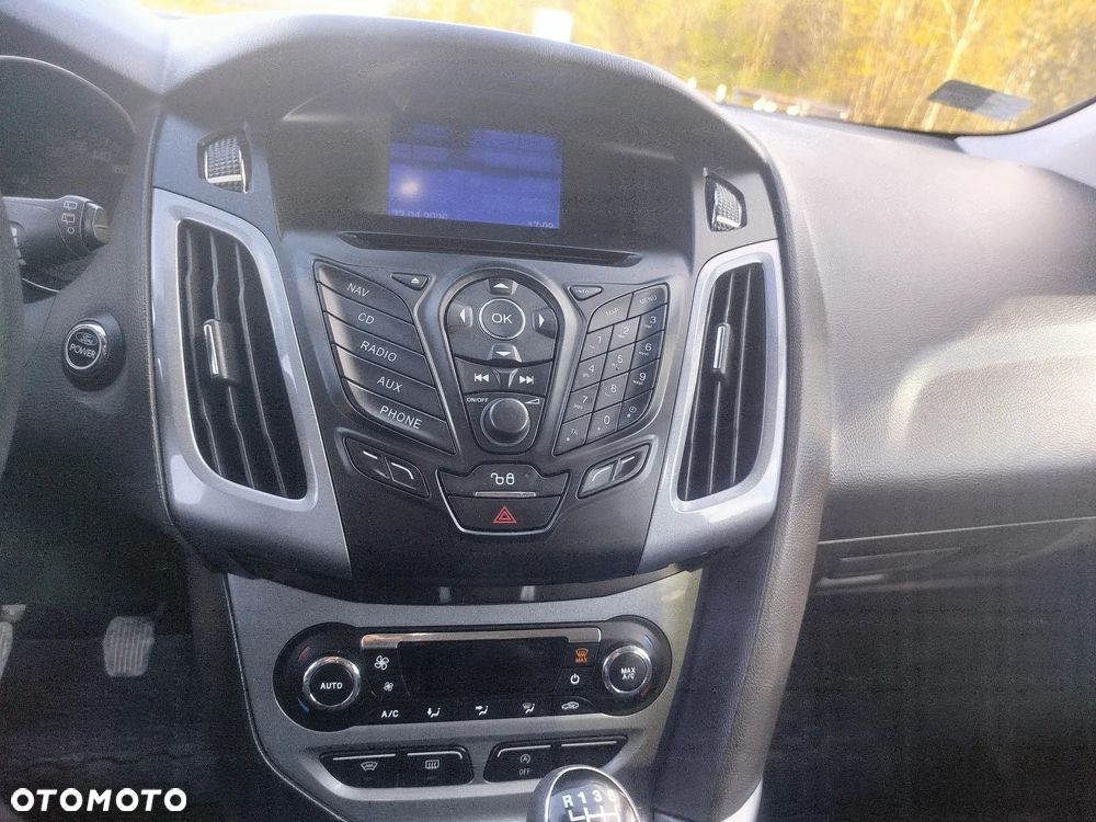 Ford Focus 1.6 TDCi DPF Titanium - 23