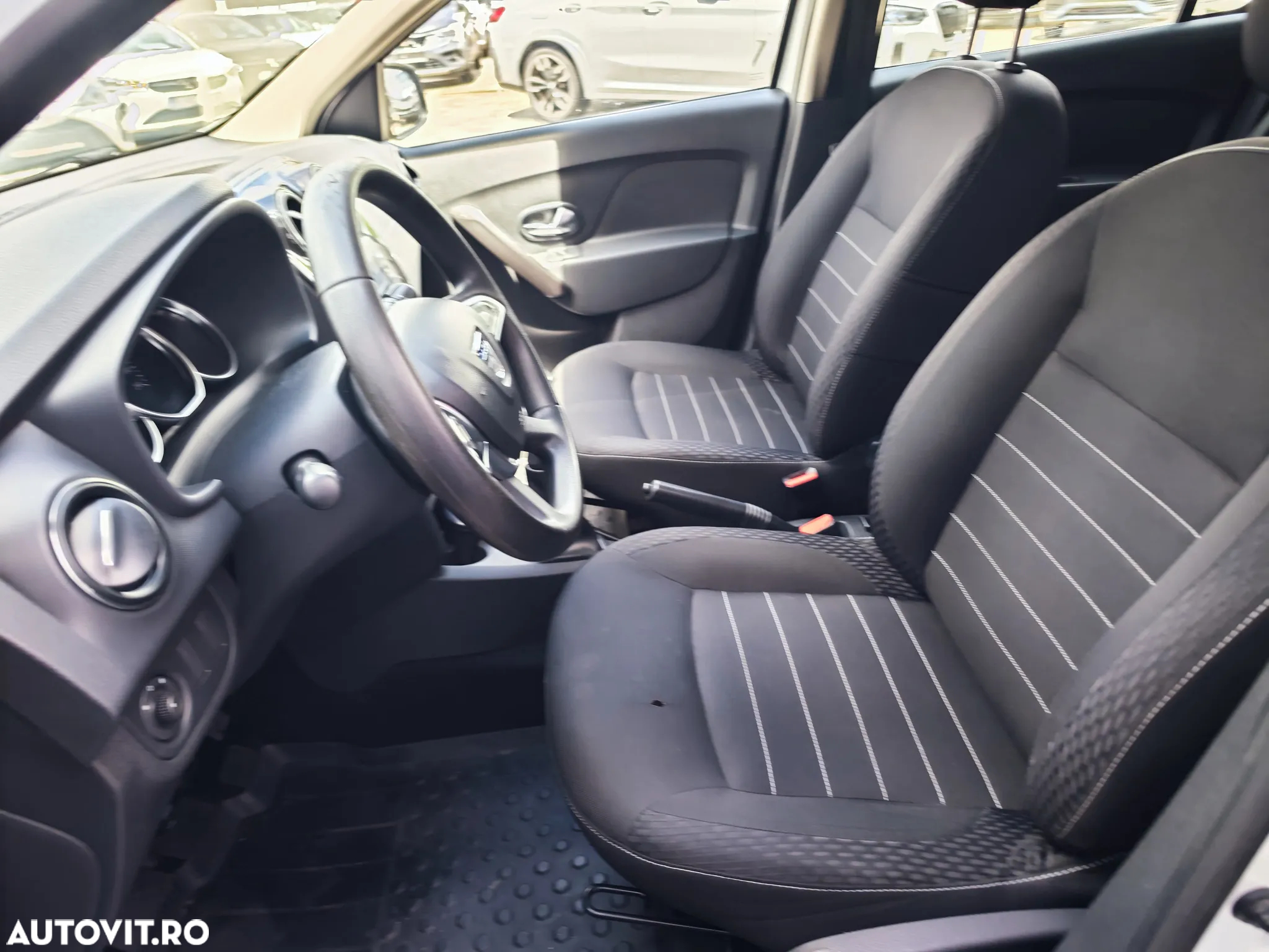 Dacia Logan MCV 1.5 Blue dCi Laureate - 12