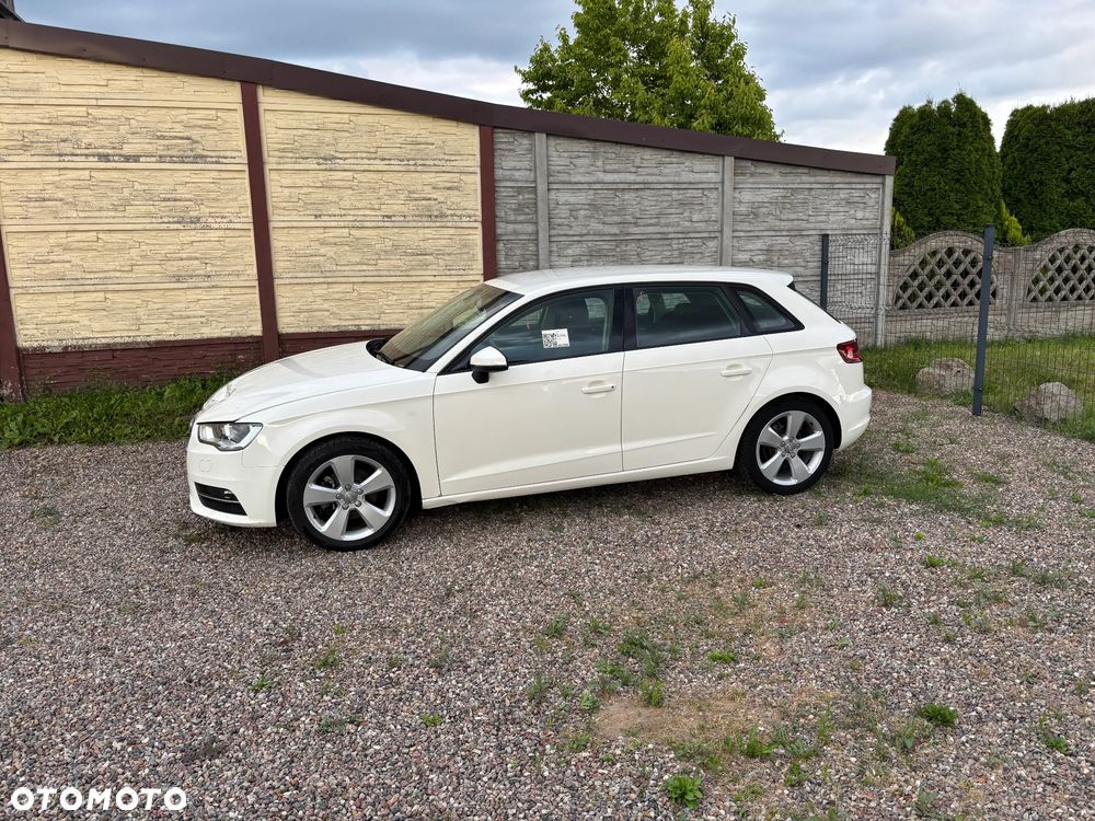 Audi A3 Sportback 1.6 TDI - 3