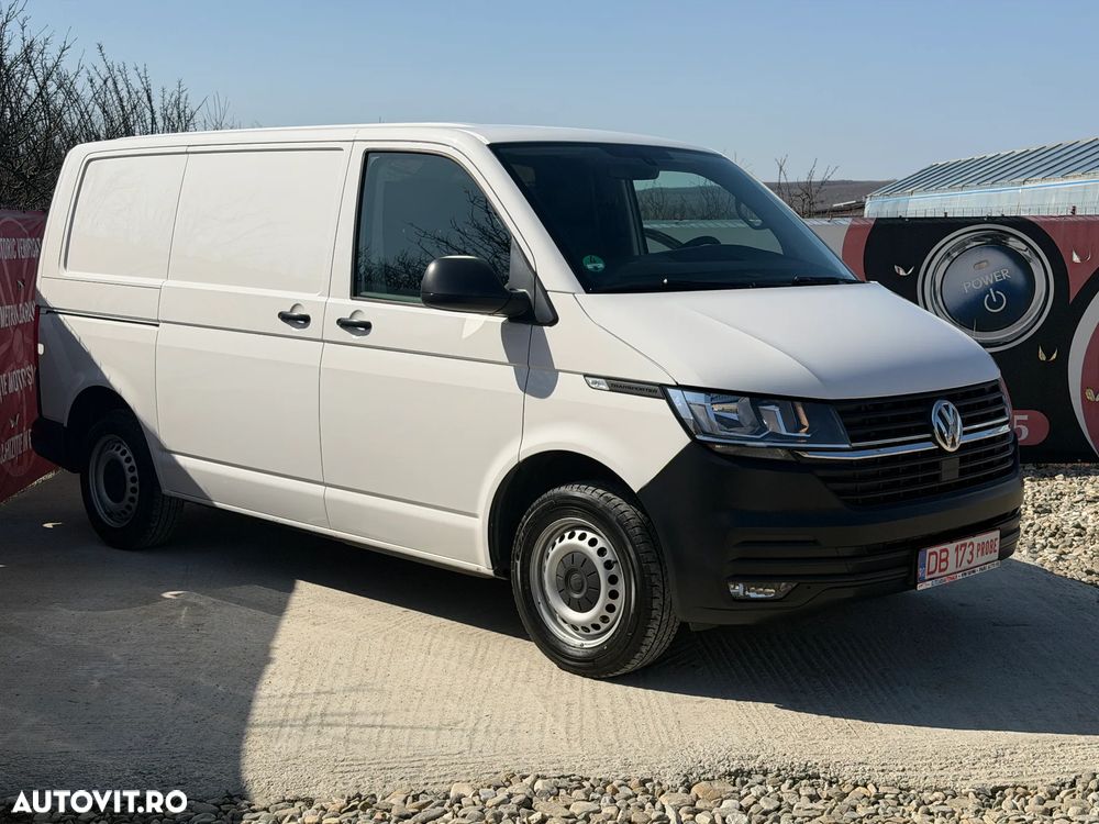Volkswagen Transporter T6.1 - 11