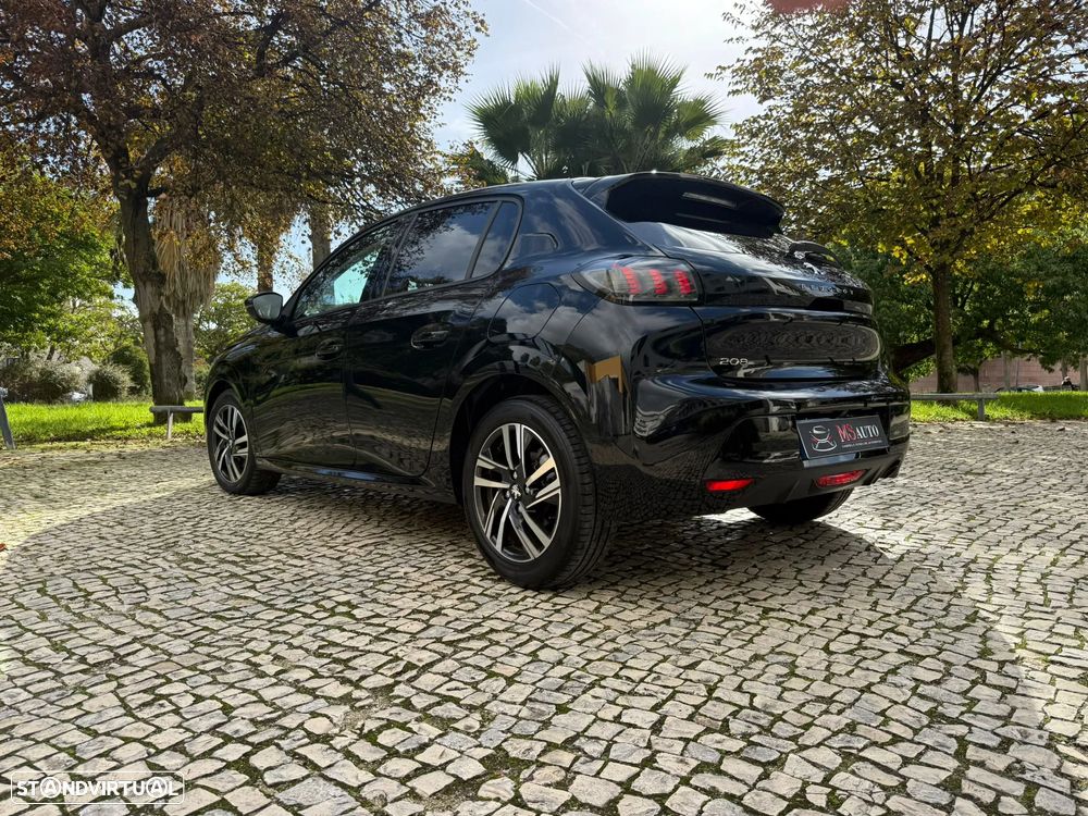 Peugeot 208 1.2 PureTech Allure - 19