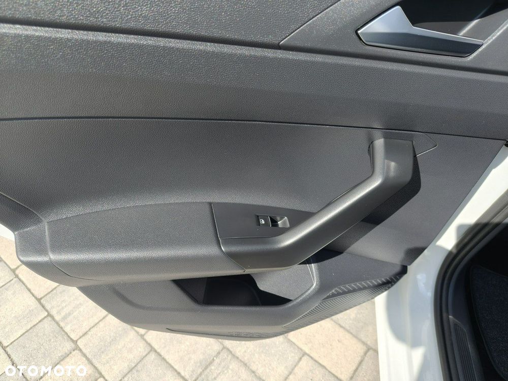 Volkswagen Polo 1.6 TDI SCR Trendline - 25