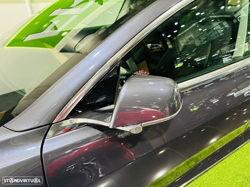 Tesla Model 3 Long-Range Dual Motor AWD - 23