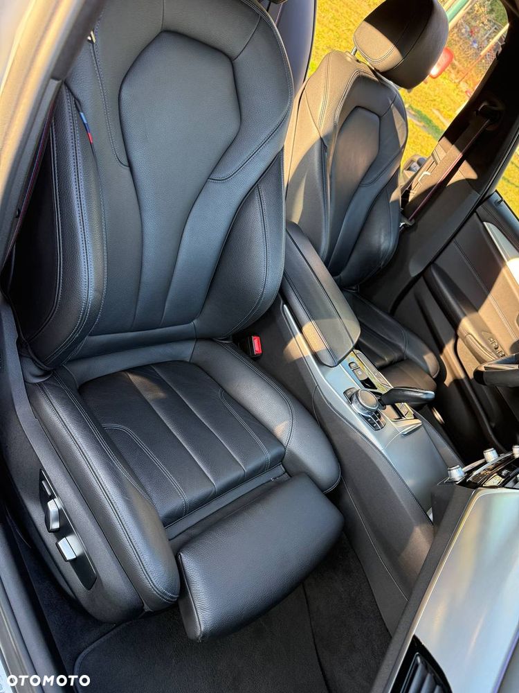 BMW Seria 5 M550d xDrive - 20