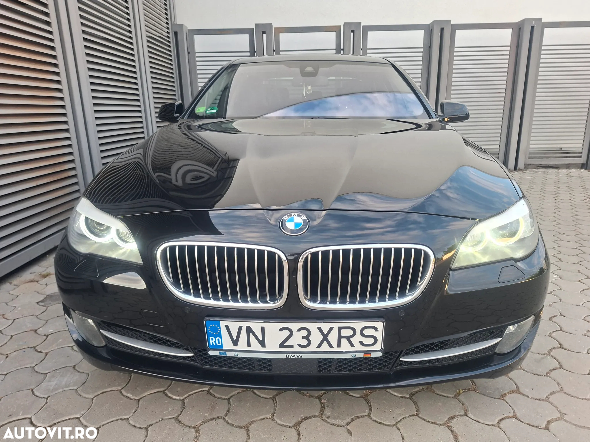 BMW Seria 5 530d Sport-Aut. Luxury Line - 26