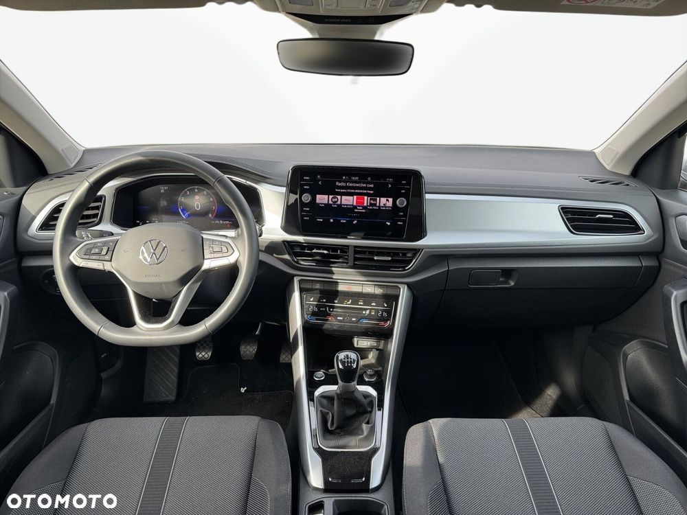 Volkswagen T-Roc - 11