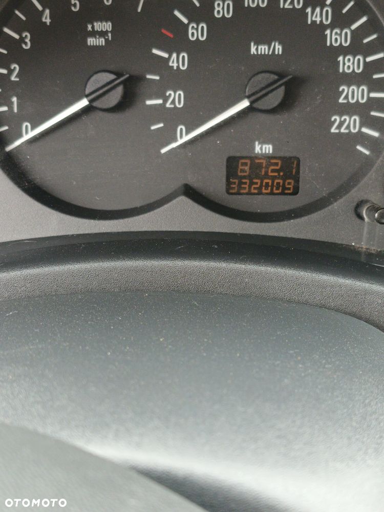 Opel Corsa - 2