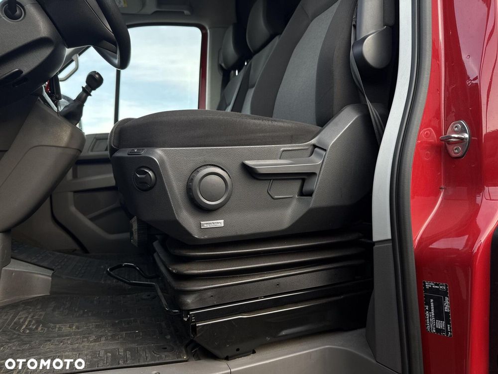 Volkswagen Crafter - 13