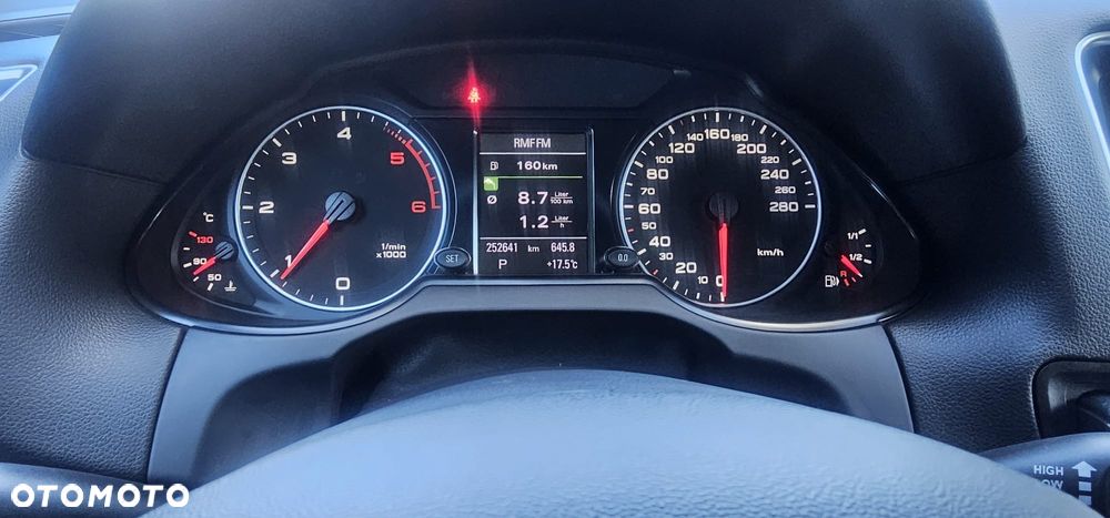 Audi Q5 2.0 TDI quattro Stronic - 6