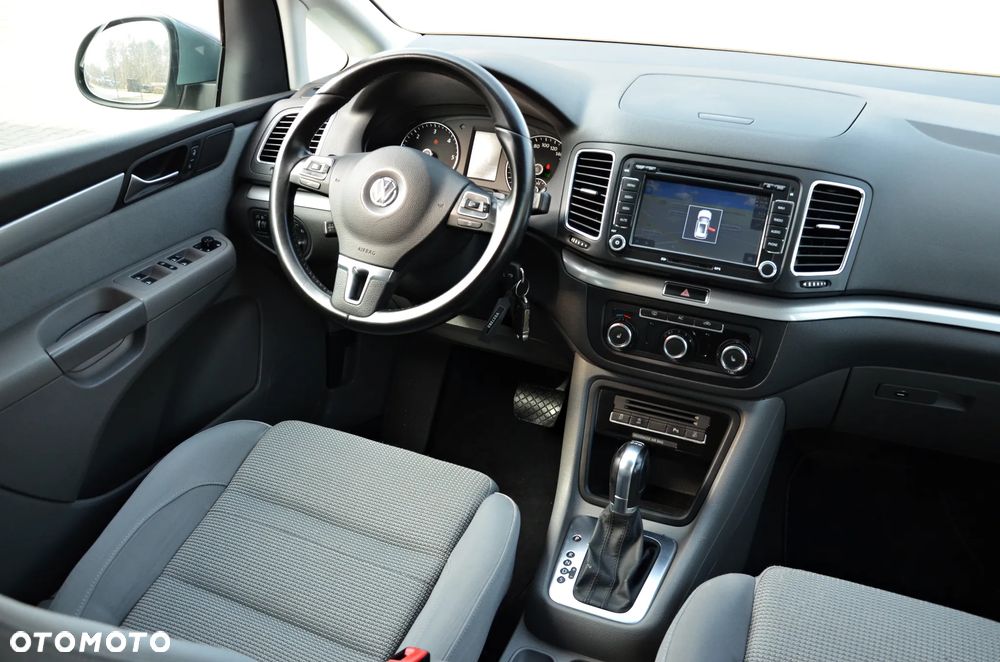Volkswagen Sharan - 37
