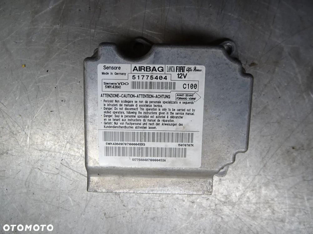 FIAT BRAVO II 07-10 1.9 JTD SENSOR MODUŁ PODUSZEK AIRBAG 51775404 - 1