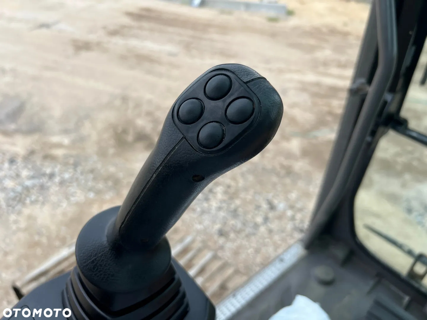 Volvo EC 220 EL - 31