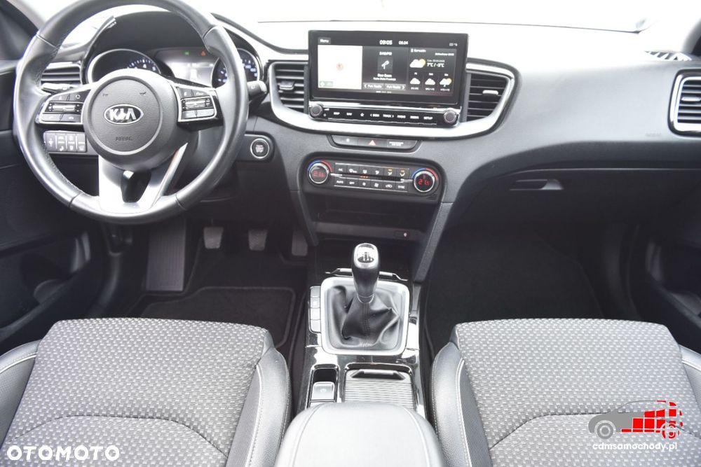 Kia XCeed - 22