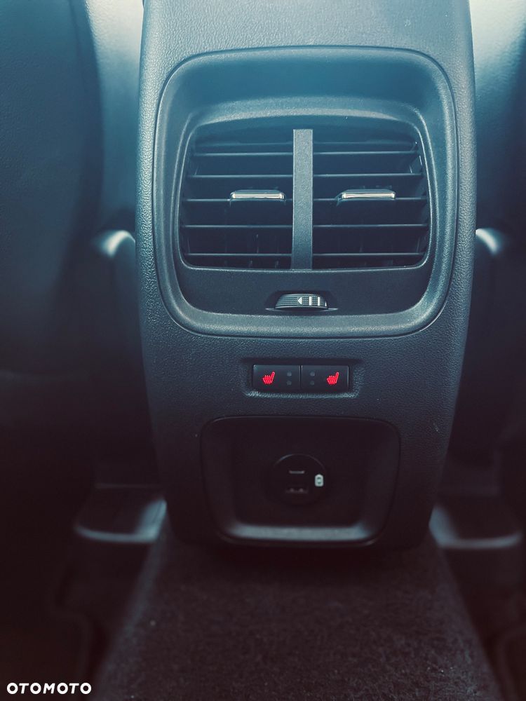 Ford Kuga 1.5 EcoBoost FWD Titanium X - 24