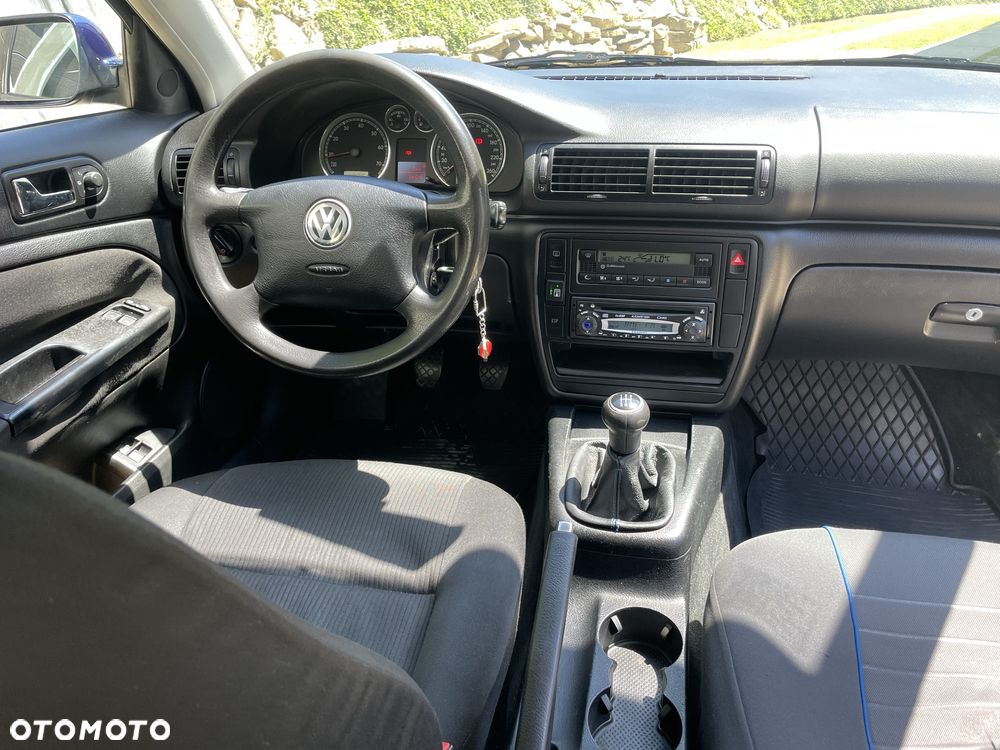 Volkswagen Passat - 7