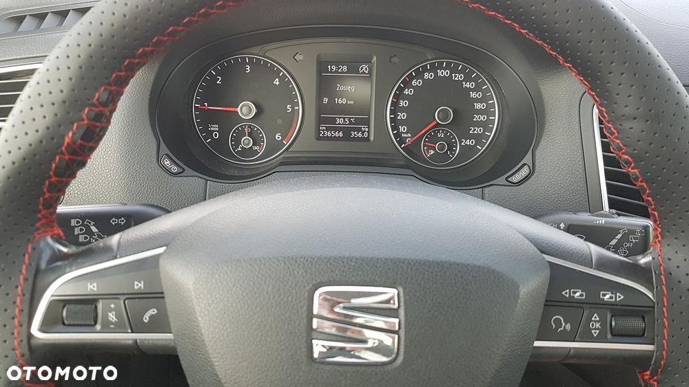 Seat Alhambra 2.0 TDI Style Advanced - 32