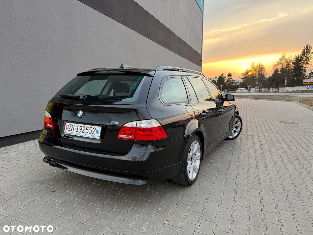 BMW Seria 5 - 12