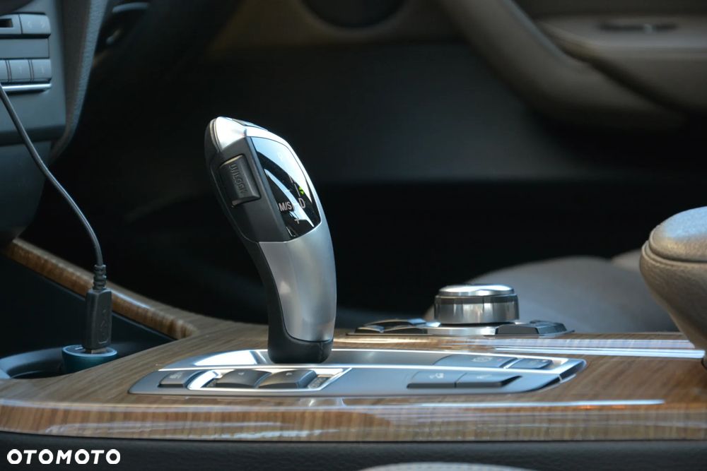 BMW X3 xDrive20d - 21