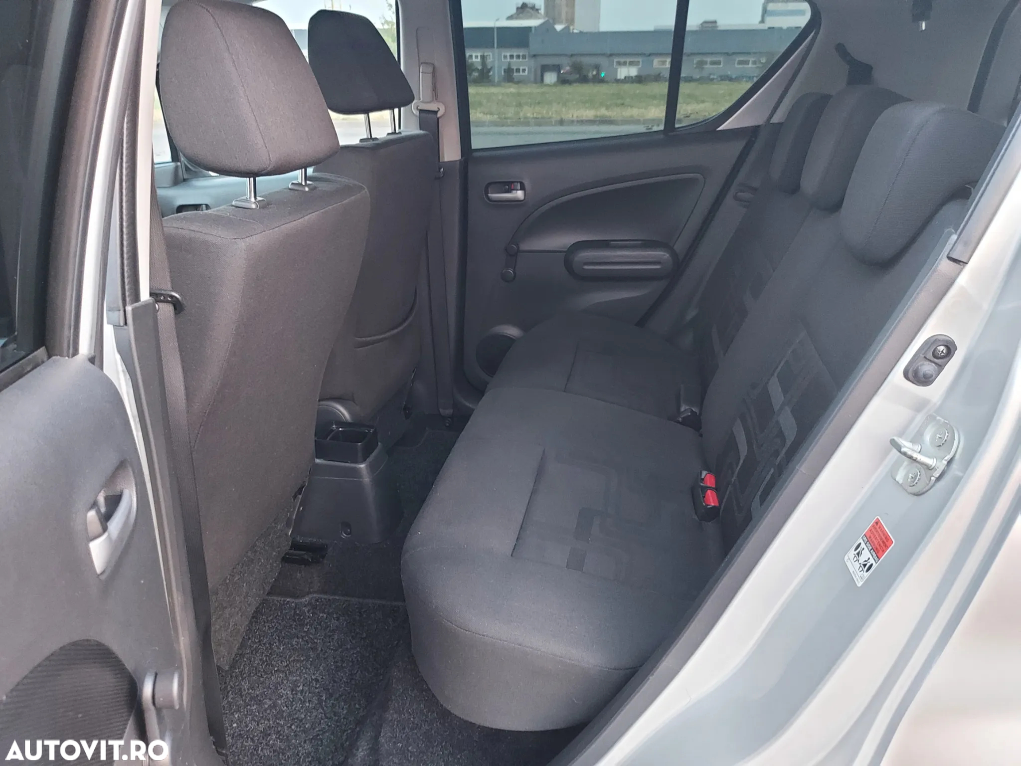 Suzuki Splash - 7