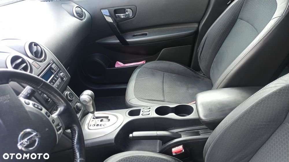 Nissan Qashqai 2.0 Acenta CVT - 8