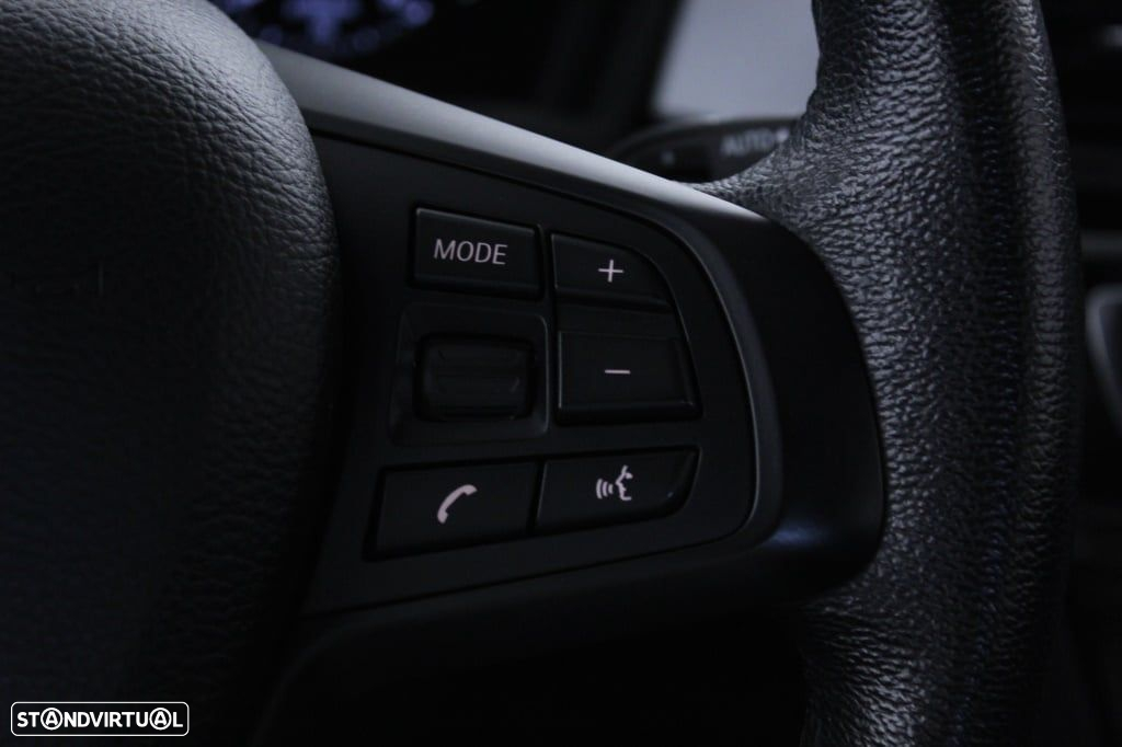 BMW X1 16 d sDrive Advantage - 23