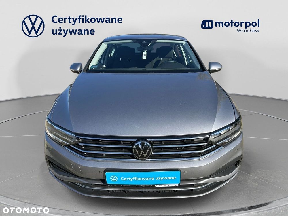 Volkswagen Passat 2.0 TDI Business DSG - 12