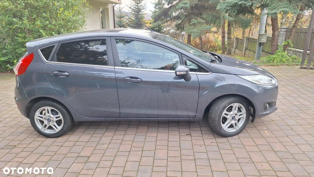 Ford Fiesta 1.4 Titanium EU6 - 5