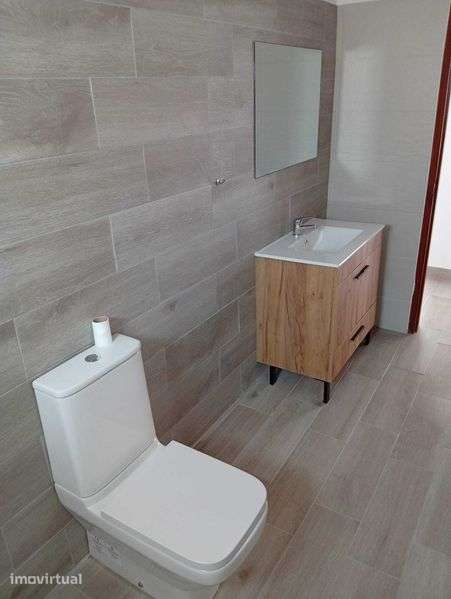 Apartamento T2 Camarate - Grande imagem: 4/10