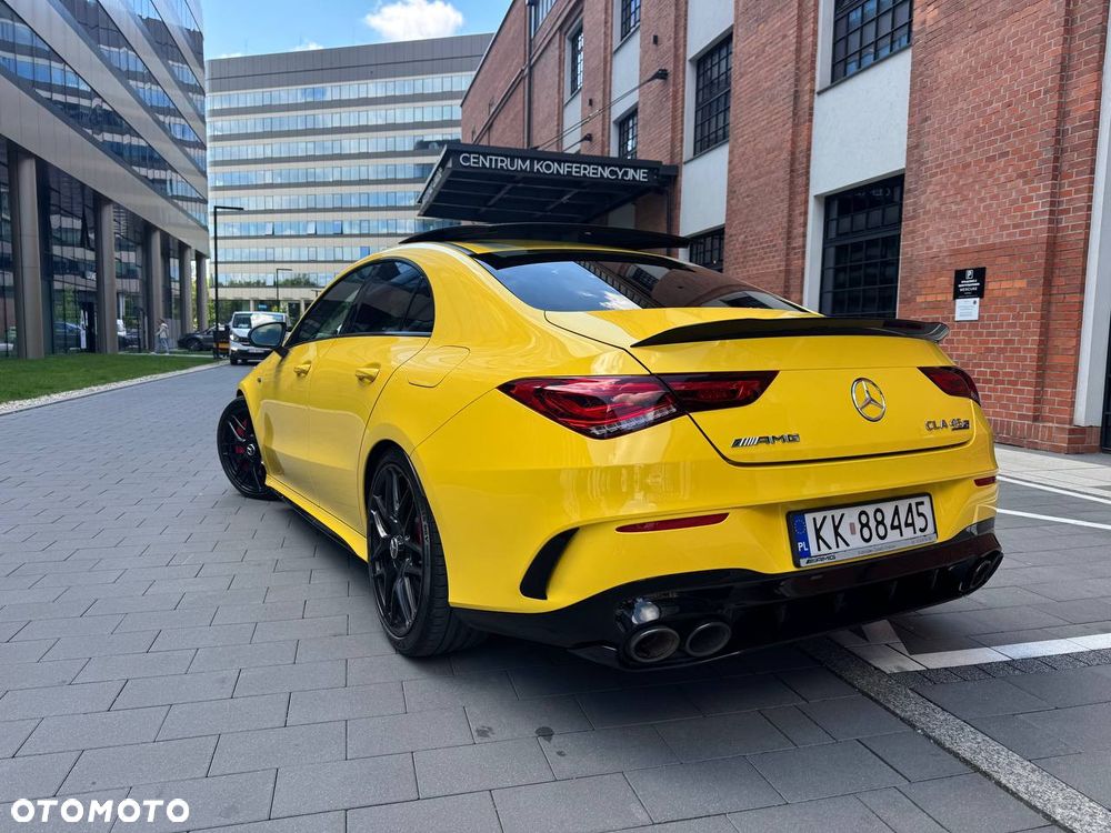 Mercedes-Benz CLA - 5
