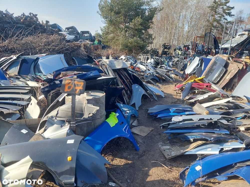 KOMPLETNY PRZÓD MASKA ZDERZAK BŁOTNIKI LAMPY PAS VOLKSWAGEN GOLF IV - 19