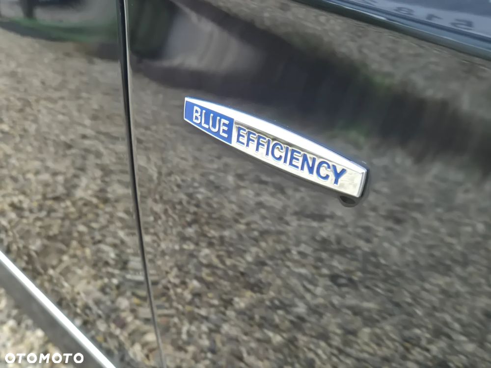 Mercedes-Benz Klasa E 200 CDI DPF BlueEFFICIENCY 7G-TRONIC Avantgarde - 26