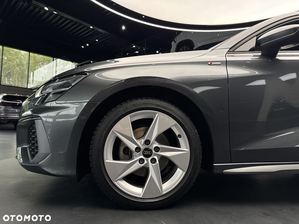 Audi A3 Sportback 35 TFSI mHEV S Line S tronic - 21