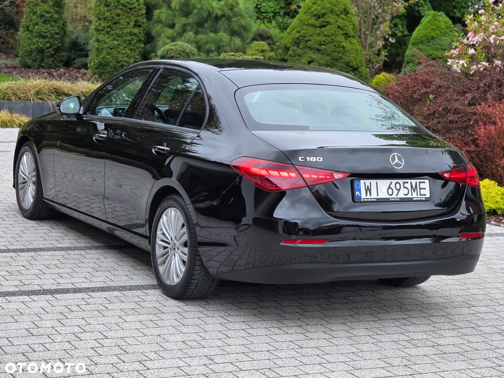 Mercedes-Benz Klasa C 180 mHEV Avantgarde - 14