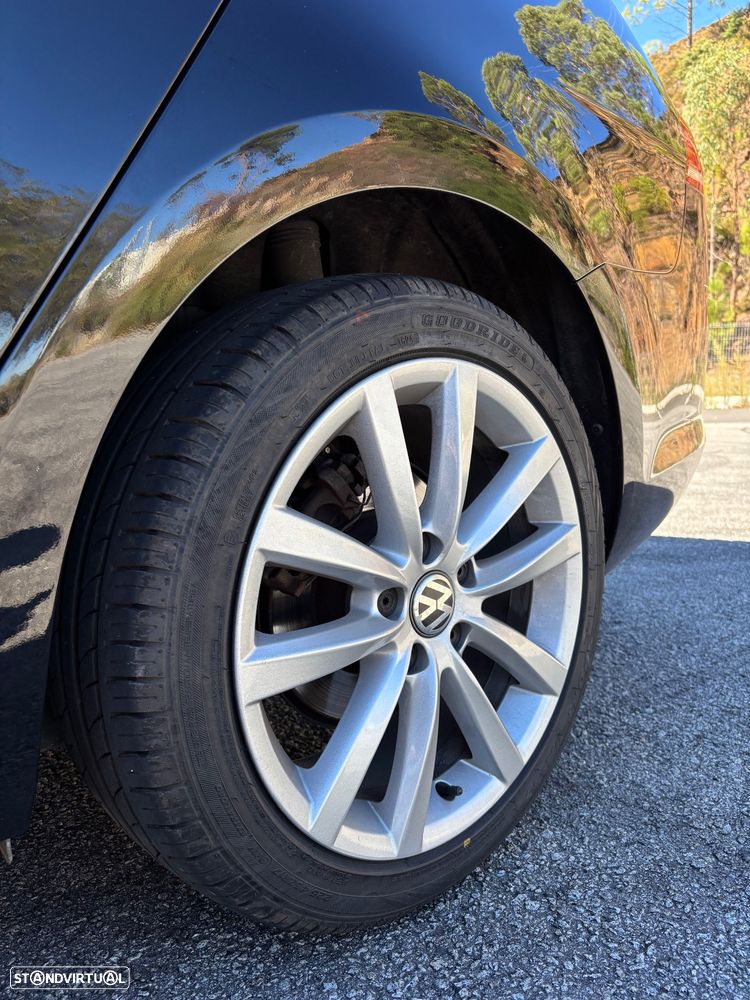 VW Golf Variant 1.6 TDi Confortline DSG - 9