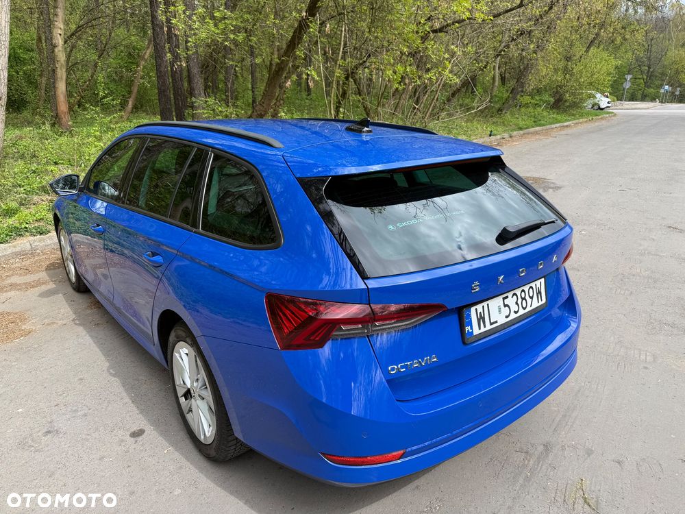 Skoda Octavia 2.0 TDI Ambition DSG - 11
